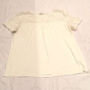 Riah Fashion XL Lace Accent Top